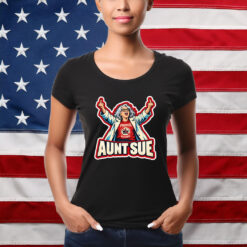 Aunt Sue Middle Finger Trump Rally T-Shirt
