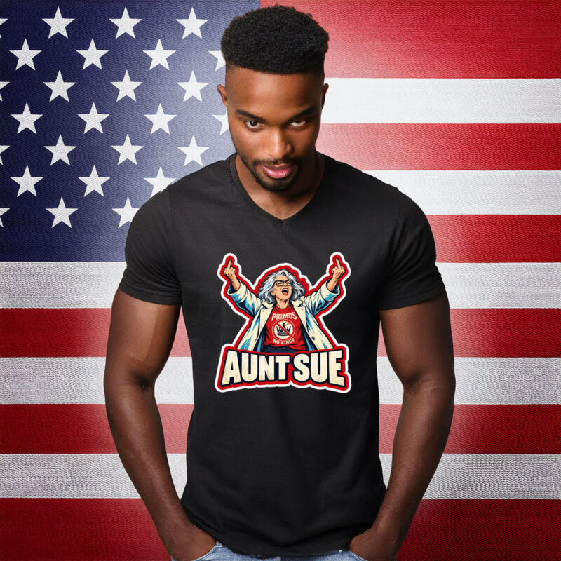Aunt Sue Middle Finger Trump Rally T-Shirt