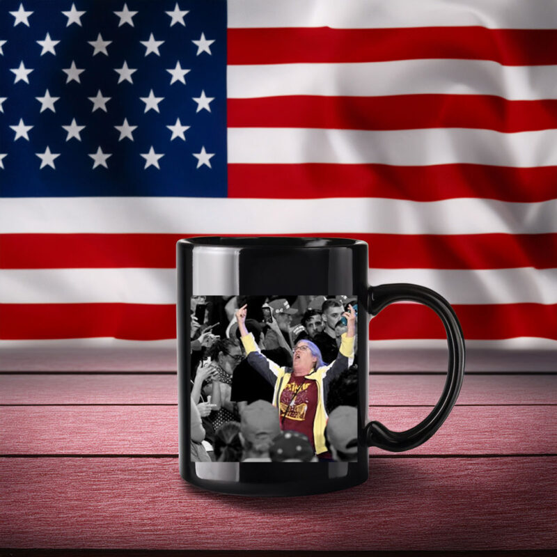 Aunt Sue Middler Finger Trump Rally Mug