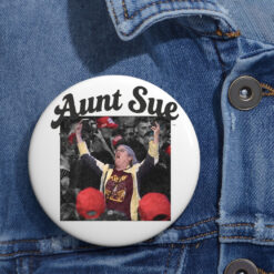 Aunt Sue Middler Finger at Trump Rally Button