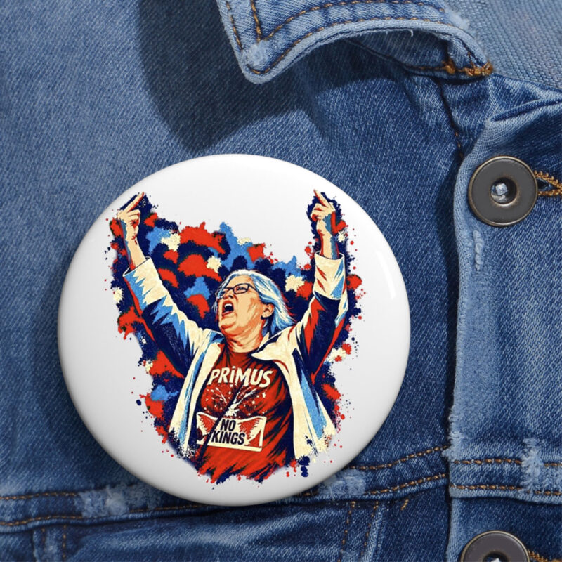 Aunt Sue Middler Finger at Trump Rally Buttons