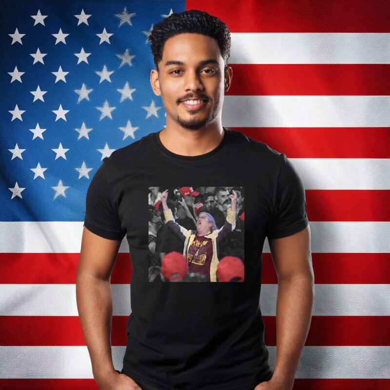 Aunt Sue Middler Finger at Trump Rally Graphics Shirt
