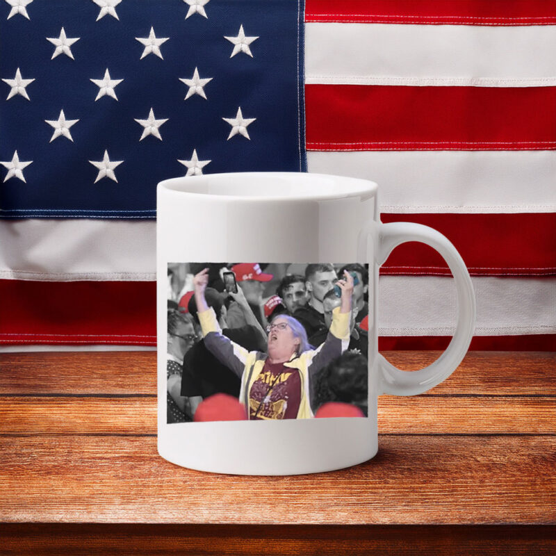 Aunt Sue Middler Finger at Trump Rally Mug