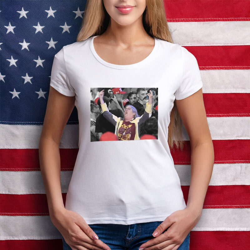 Aunt Sue Middler Finger at Trump Rally Shirt